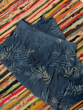 Blue Tropical Leaf Print Skirt